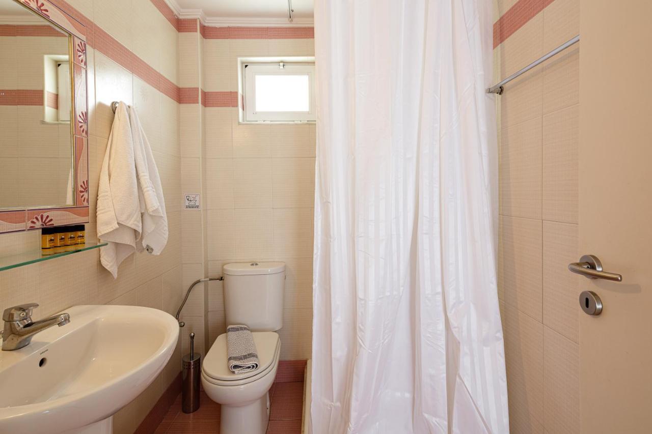 Yiannis Apartments Adelianos Kampos Exteriér fotografie